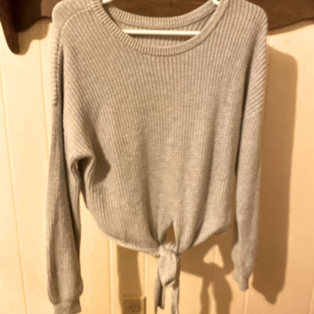 Hollister & Co cropped sweater